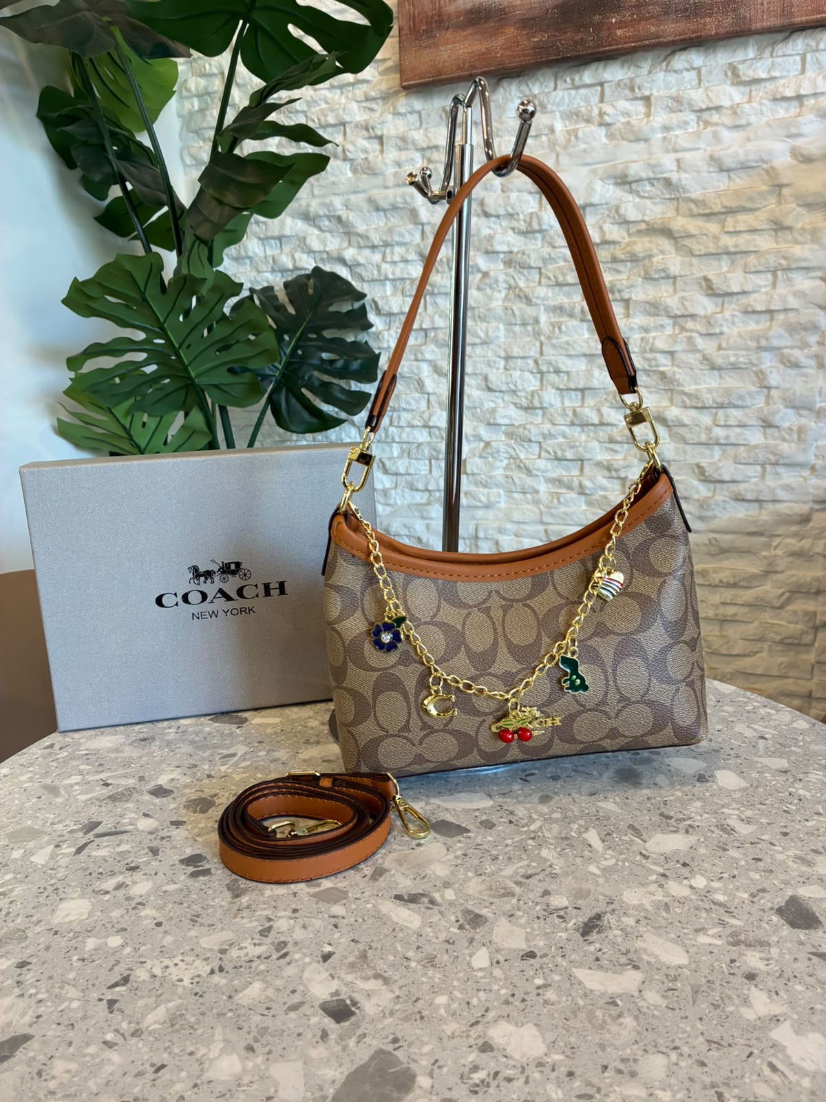 حقيبة كوتش20cm